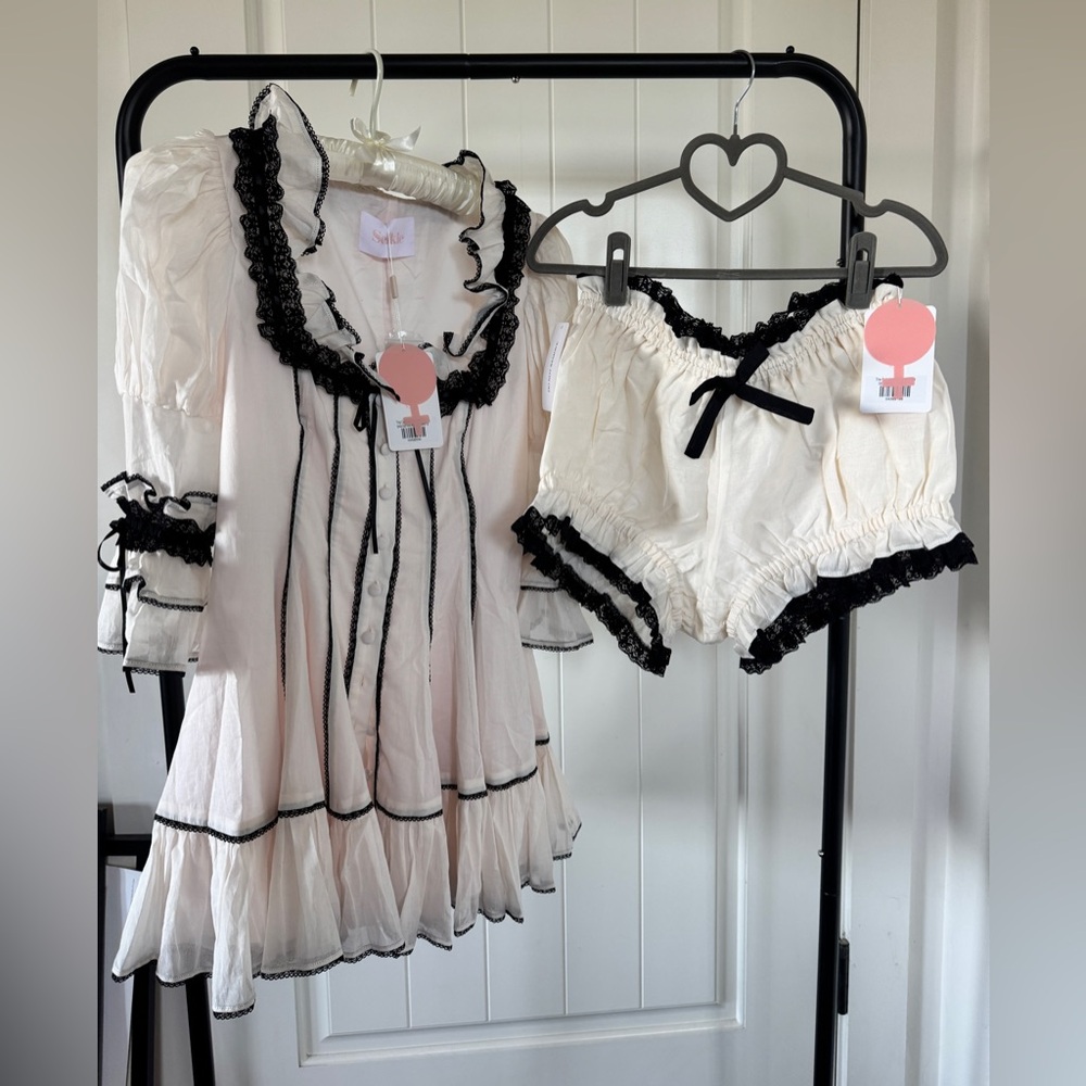 NWT Cabaret Libertine Blouse and Cabaret Alice Bloomers Size small